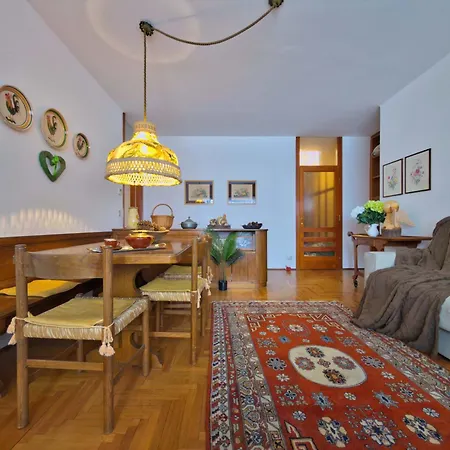 Lägenhet Homeby, Casa Adele