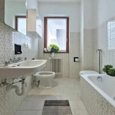 Homeby, Casa Adele