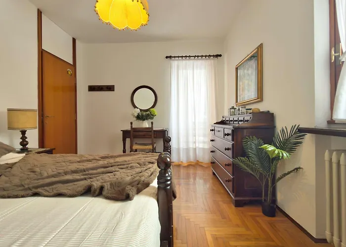 Homeby, Casa Adele Apartman *